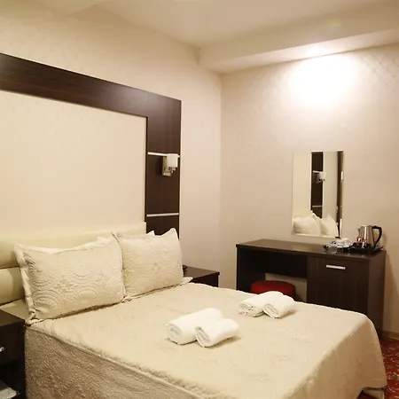 Hotel Grand Temel