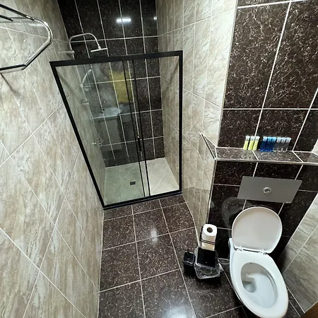 Hotel Grand Temel 3*