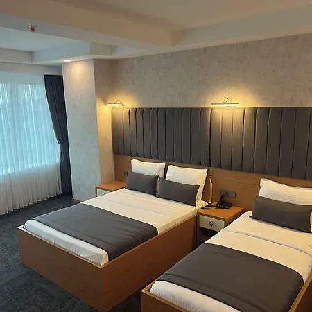 Hotel Grand Temel