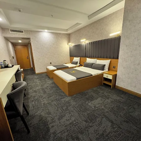 Hotel Grand Temel 3*